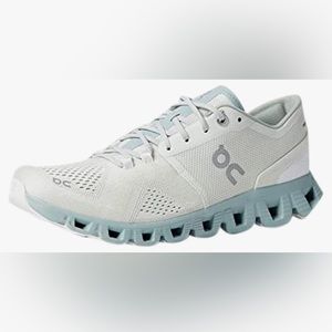 On Running sneakers, Cloud X, Aloe/Surf White/Blue, Size 10